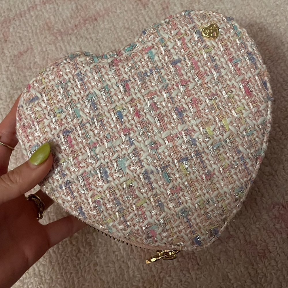 Stoney Clover Lane heart box